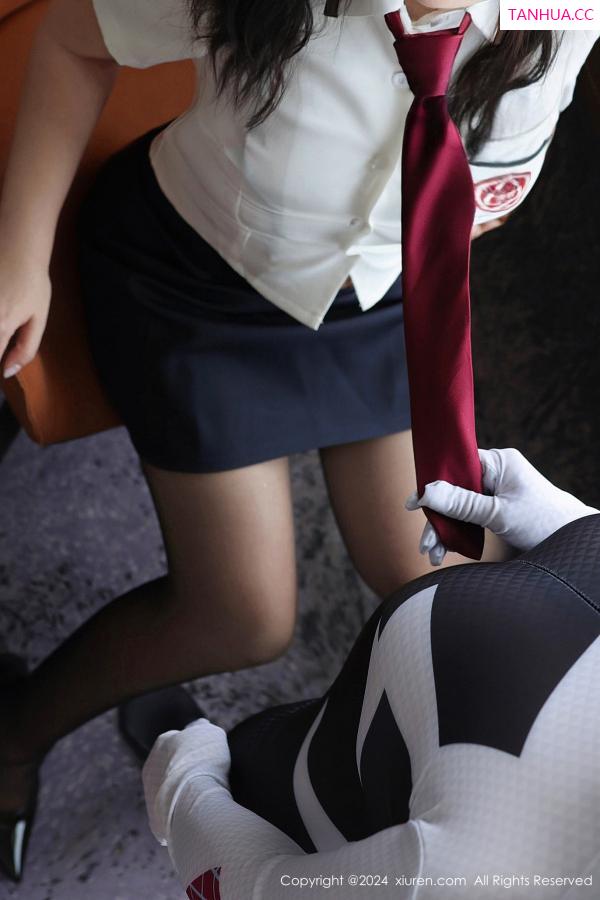   [XiuRen]高清写真图 2024.09.06 No.9122 小薯条nienie 蜘蛛侠第45张图片